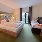 Schwartze 3* Weimar
