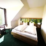 فندق Schwartze فايمر