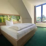 Schwartze 3* Weimar