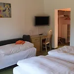 Schwartze 3* Weimar