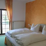 فندق Schwartze فايمر