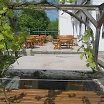 Schwartze Szálloda 3*