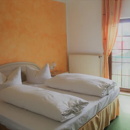 Szálloda Schwartze 3*